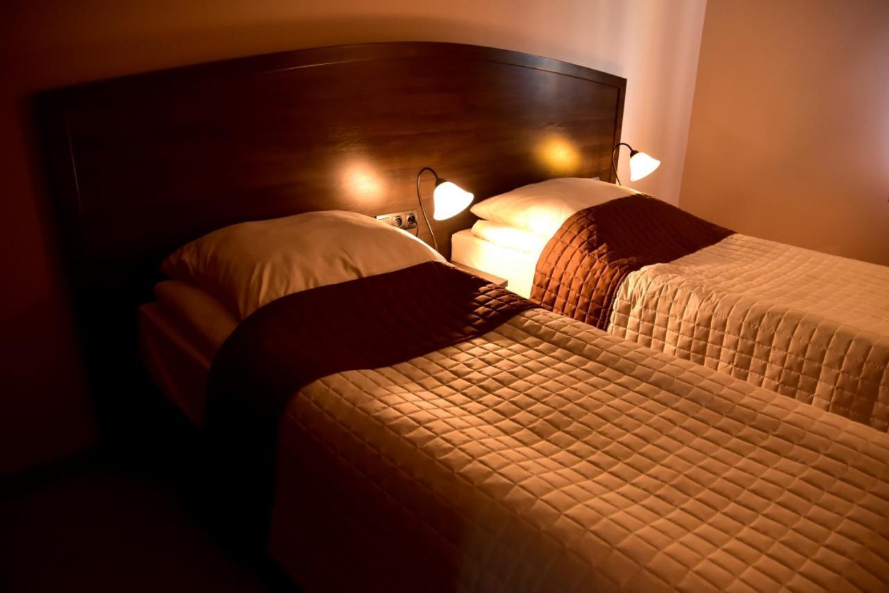 Hotel Nekla Esterno foto